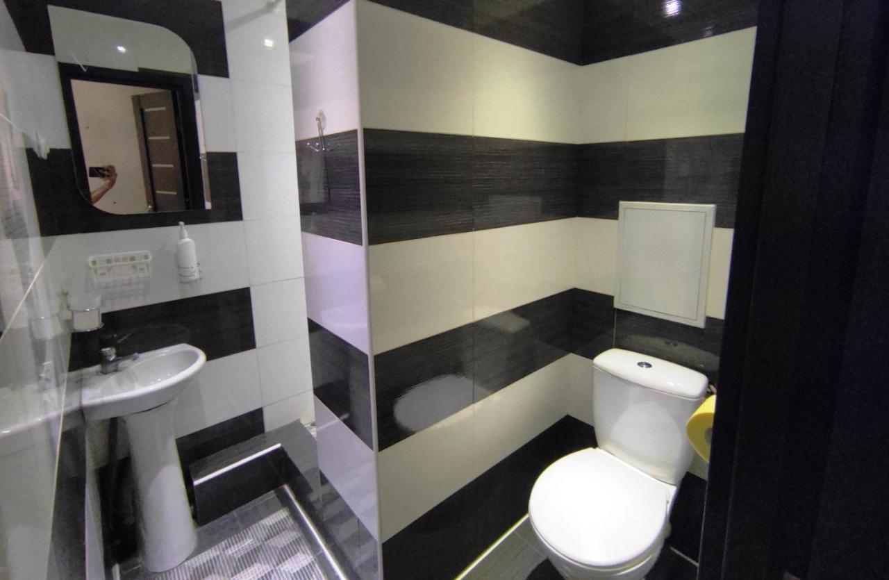 Люкс В Центре Металлургов 31 Kr Apartments Kryvyi Rih Exterior photo